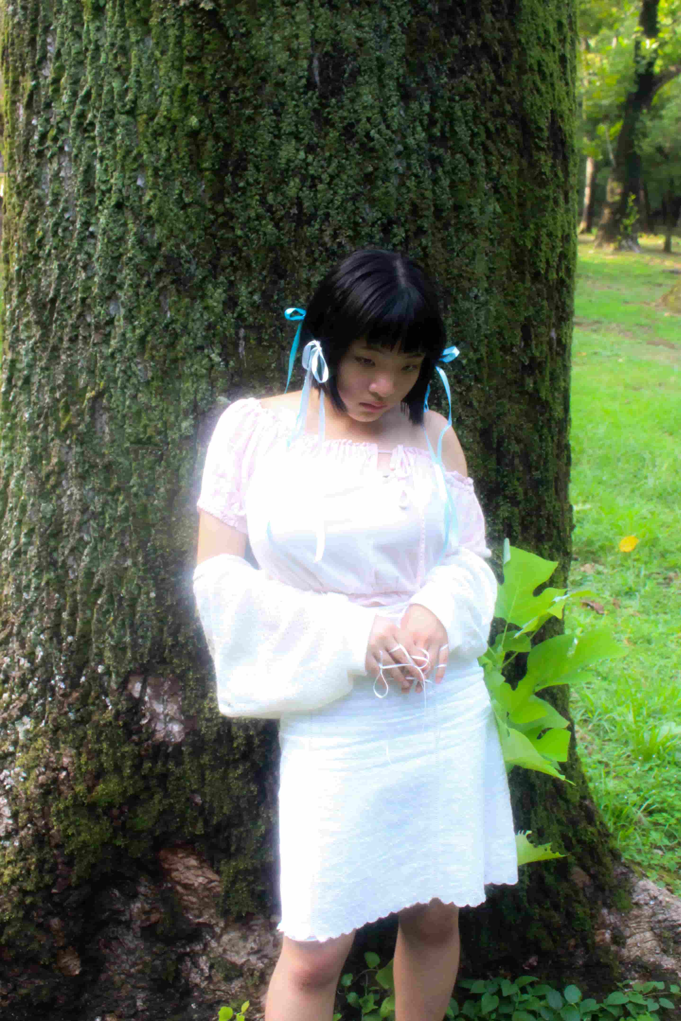 LIGHT KNOWS THE TRUTH10