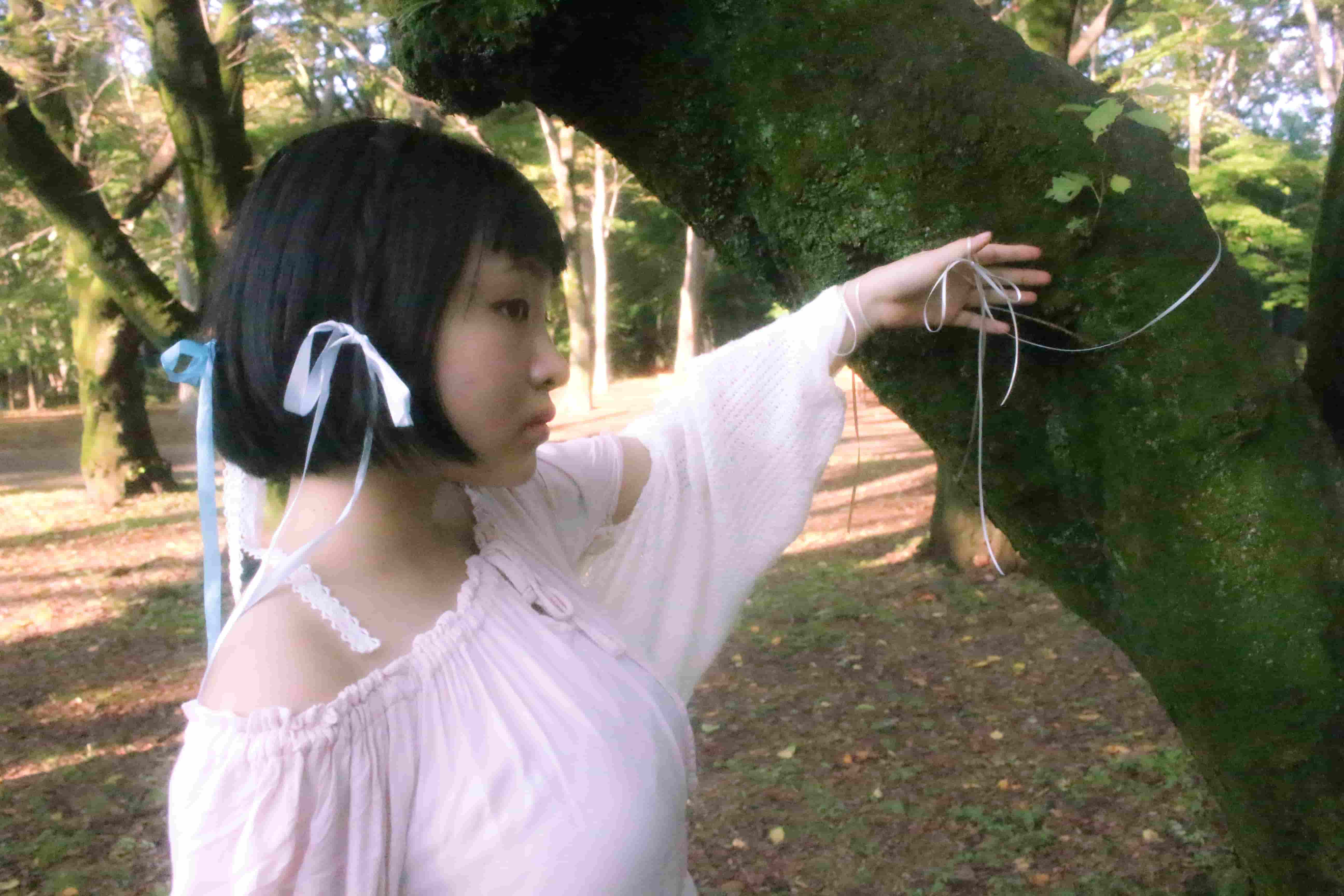 LIGHT KNOWS THE TRUTH08